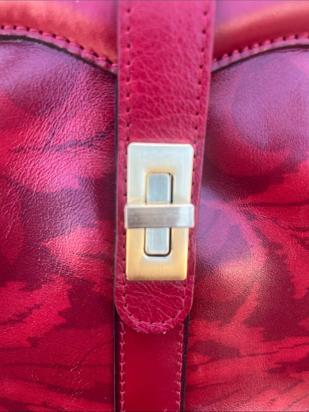 Patricia Nash Red Marbled Leather Crossbody with Gold-Tone Clasp - Picture 15 of 15